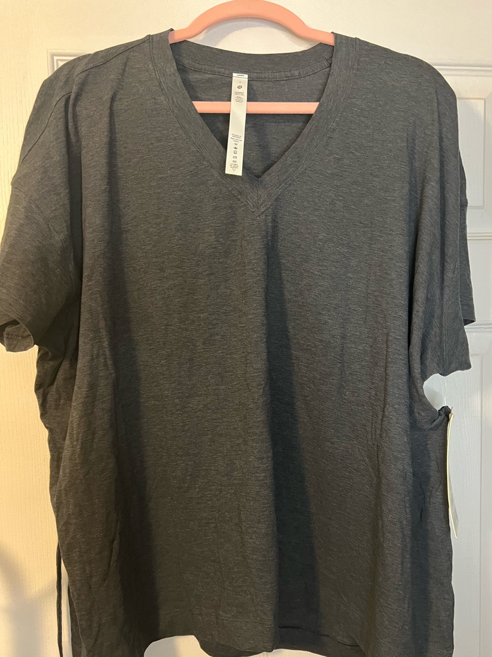 #386 Lululemon Side Tie V-Neck Tee Heathered Black Size 4 NWT Pima Cotton